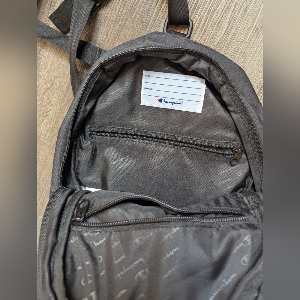 Champion mini Supercize convertible Backpack, black new without tags - Picture 11 of 15